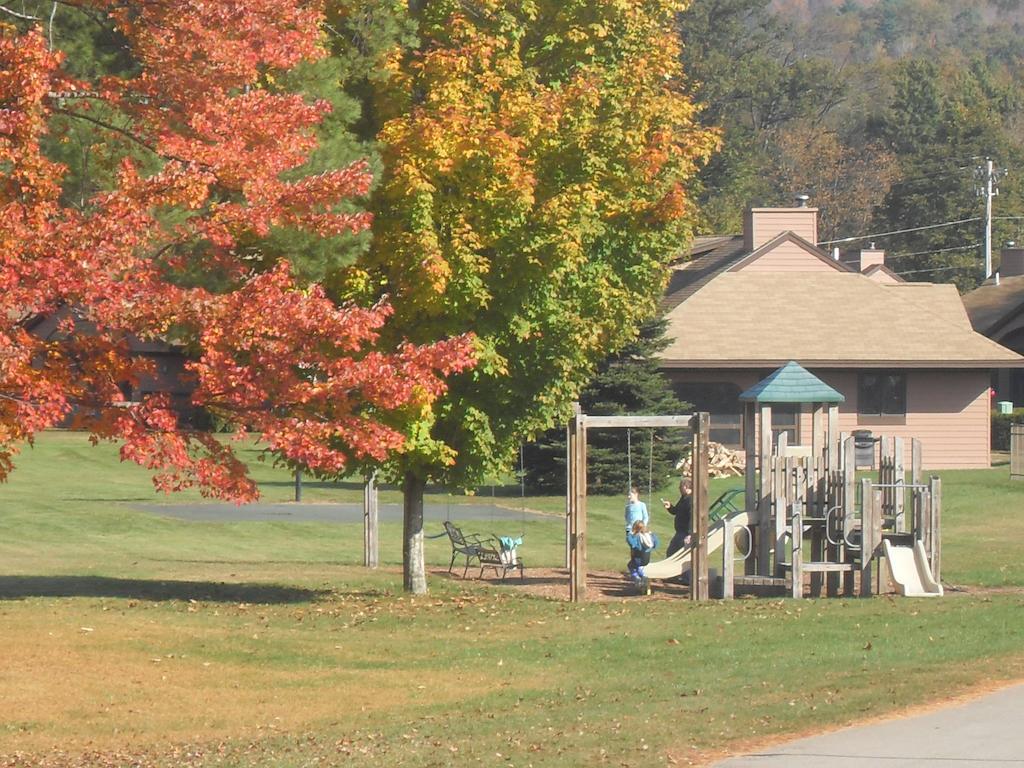 Jack O'Lantern Resort Lodging Woodstock Buitenkant foto